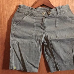 Lole cargo shorts, that are perfect for a summer hike or hanging on the beach.